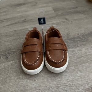 NWT, OshKosh B'gosh Toddler Brown Loafers, Size 4C